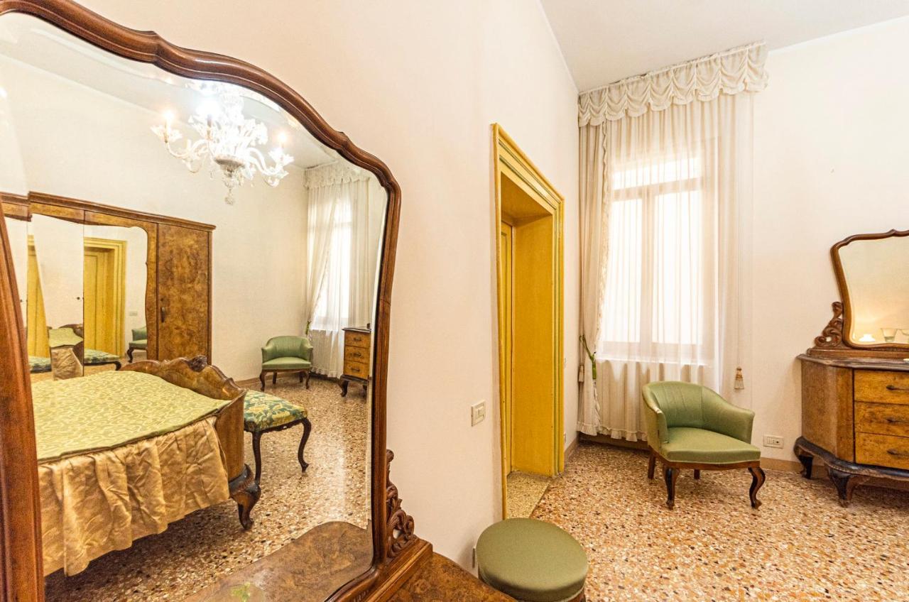 Casa Vescovo, Free Wi-Fi Near San Marco Square Veneza Exterior foto
